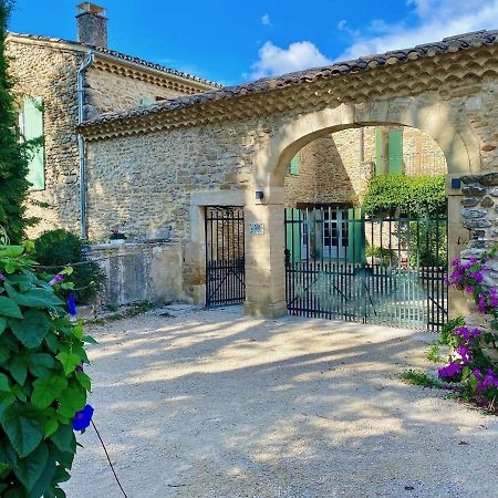 Mastignac Chambre D'Hote Valreas Bagian luar foto